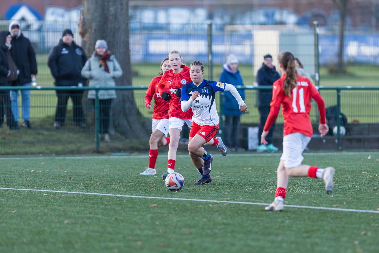 Bild 323 - wBJ Hamburger SV - Holstein Kiel : Ergebnis: 8:0